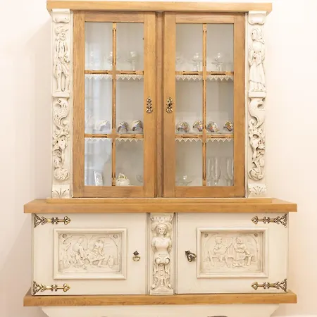 דירה Aep House